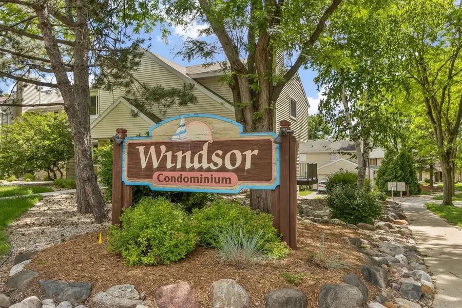6966 Park Ridge Drive, Madison, WI 53719 - #2