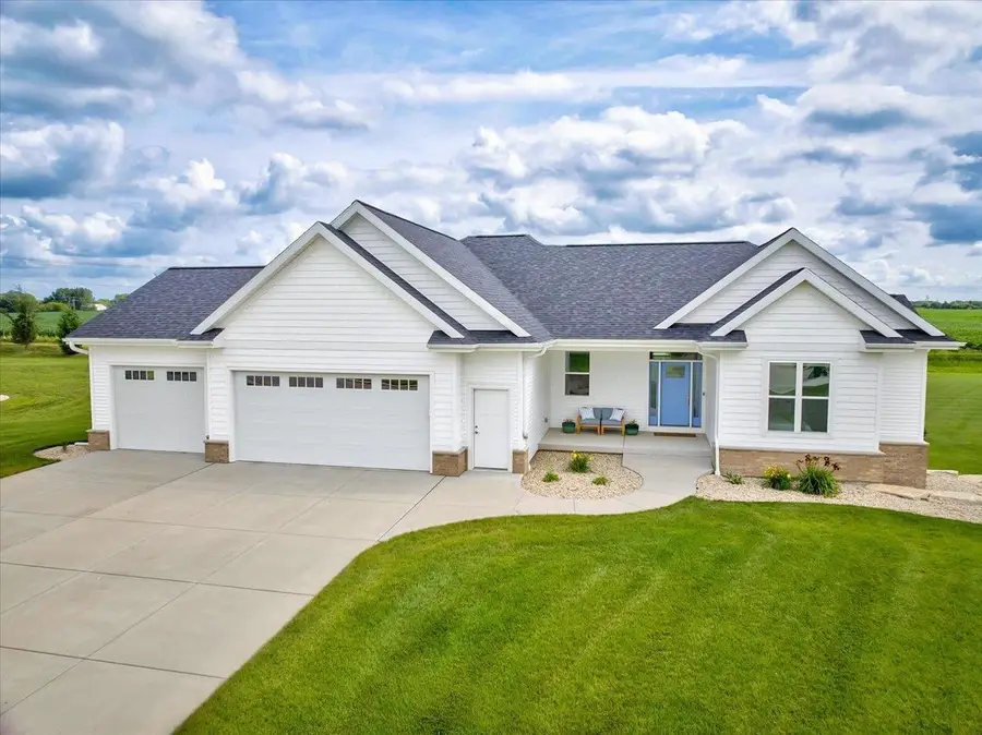 6607 Kades, Sun Prairie, WI 53590 - #2
