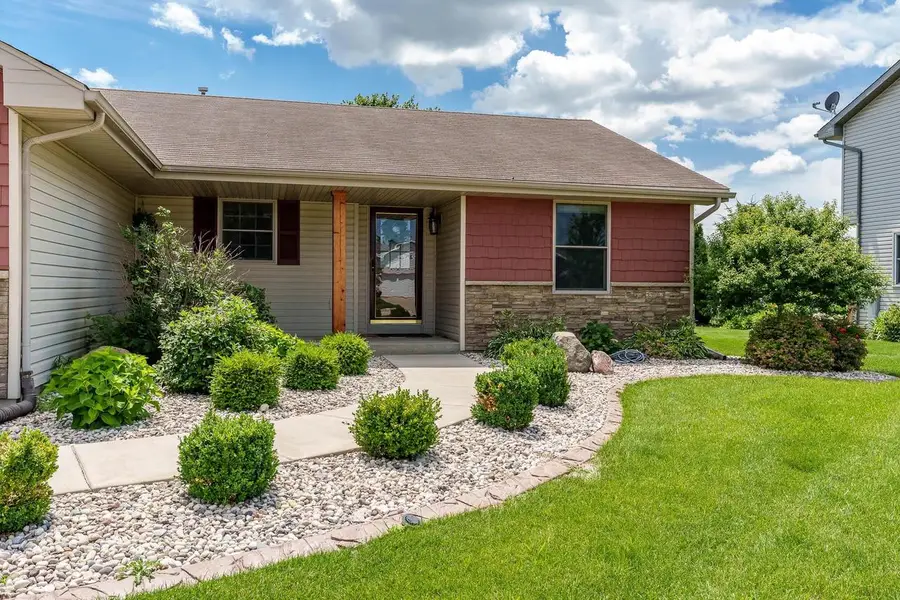 4468 Deer Point Drive, Janesville, WI 53546 - #2