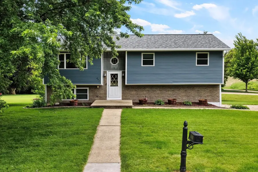 401 Linda Road, Mount Horeb, WI 53572 - #2