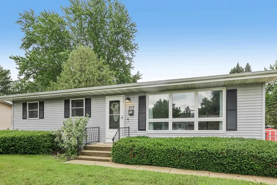 809 West Street, Stoughton, WI 53589 - #2