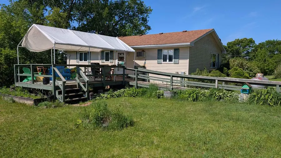 N3126 Oak Road, Markesan, WI 53946 - #3