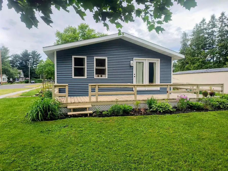 301 Main St Street, Blue River, WI 53518 - #3