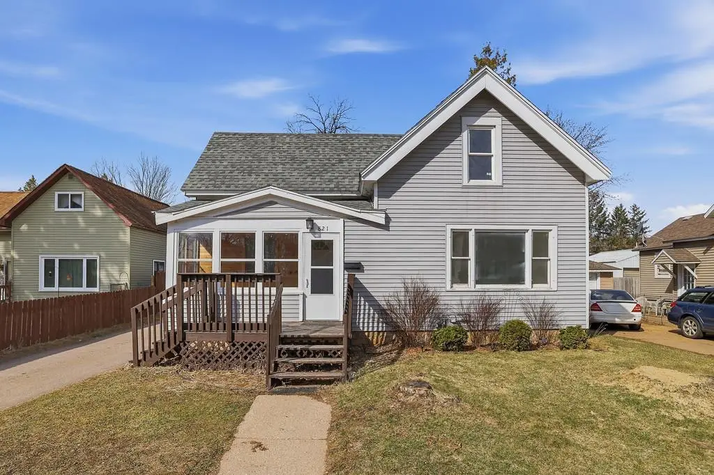 821 N 10th Avenue, Wisconsin Rapids, WI 54495 - #1