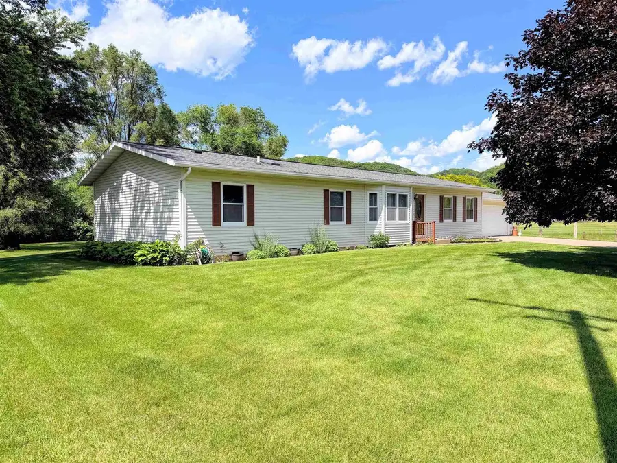 1711 E Campion Boulevard, Prairie Du Chien, WI 53821 - #2