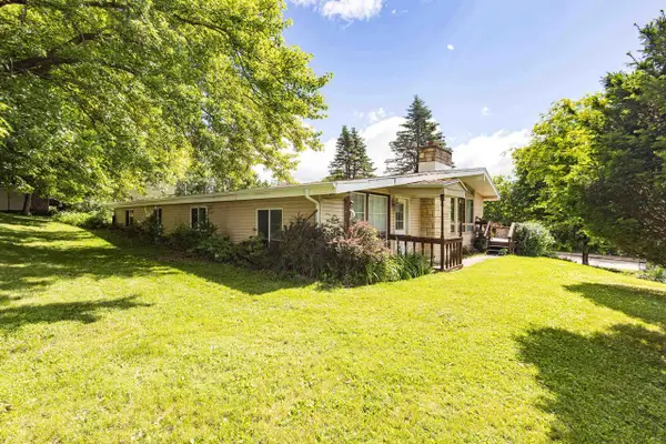 170 N College Drive, Platteville, WI 53818