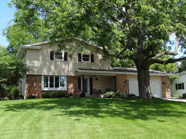 531 Greendale Drive, Janesville, WI 53546