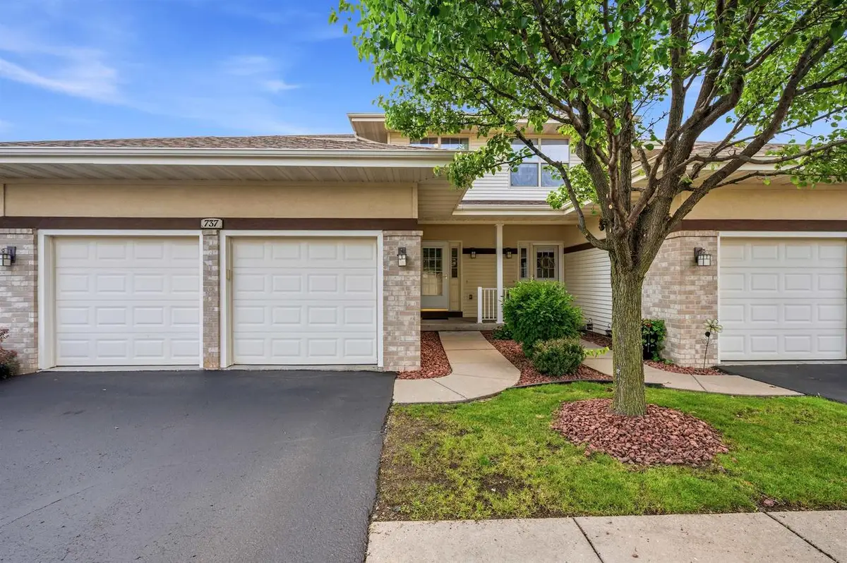 737 Clardell Drive, Sun Prairie, WI 53590 - #1