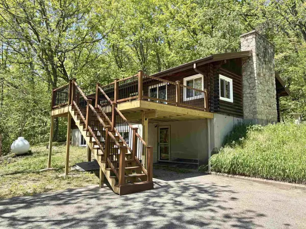 63368 County  N Road, Prairie Du Chien, WI 53821