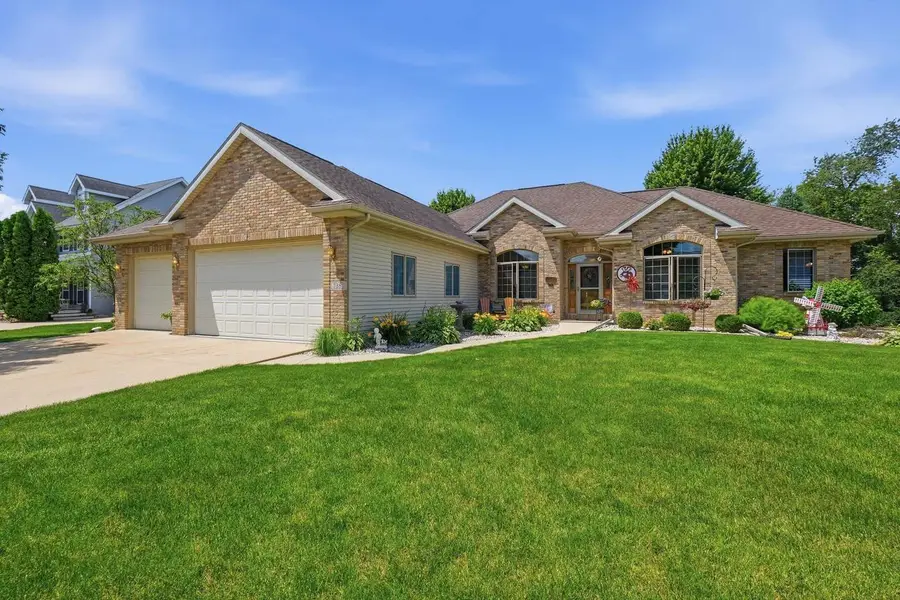 738 Weald Bridge Road, Cottage Grove, WI 53527 - #2