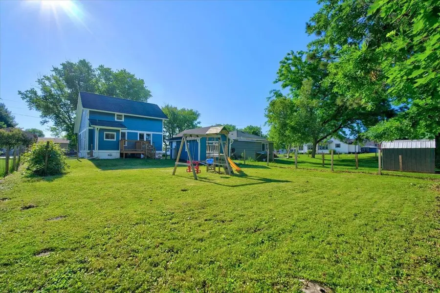 119 East Avenue, Belleville, WI 53508 - #2