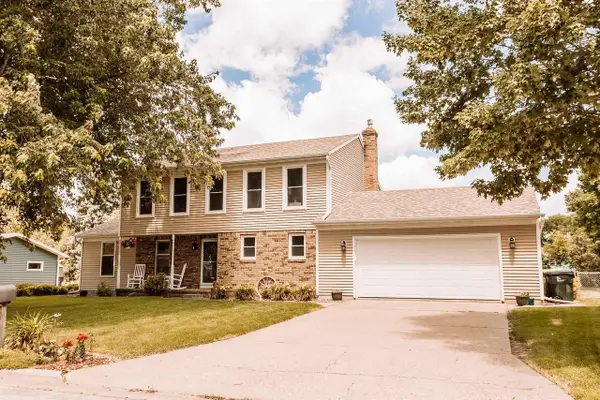 1115 E Iowa Street, Prairie Du Chien, WI 53821