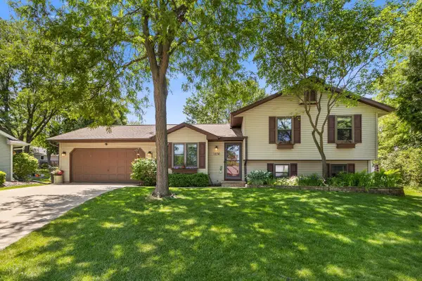 1036 Villa Circle, Sun Prairie, WI 53590