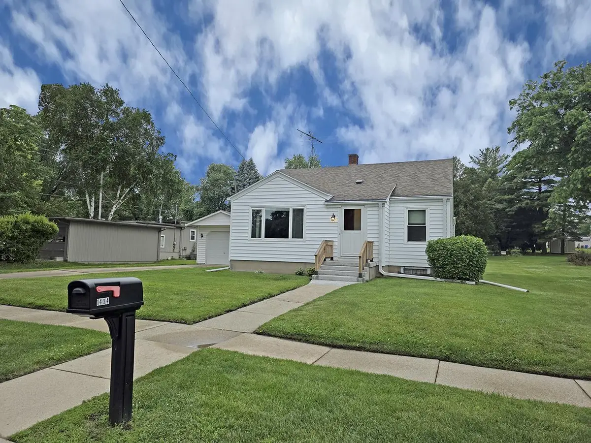 1404 Center Street, Watertown, WI 53098 - #1