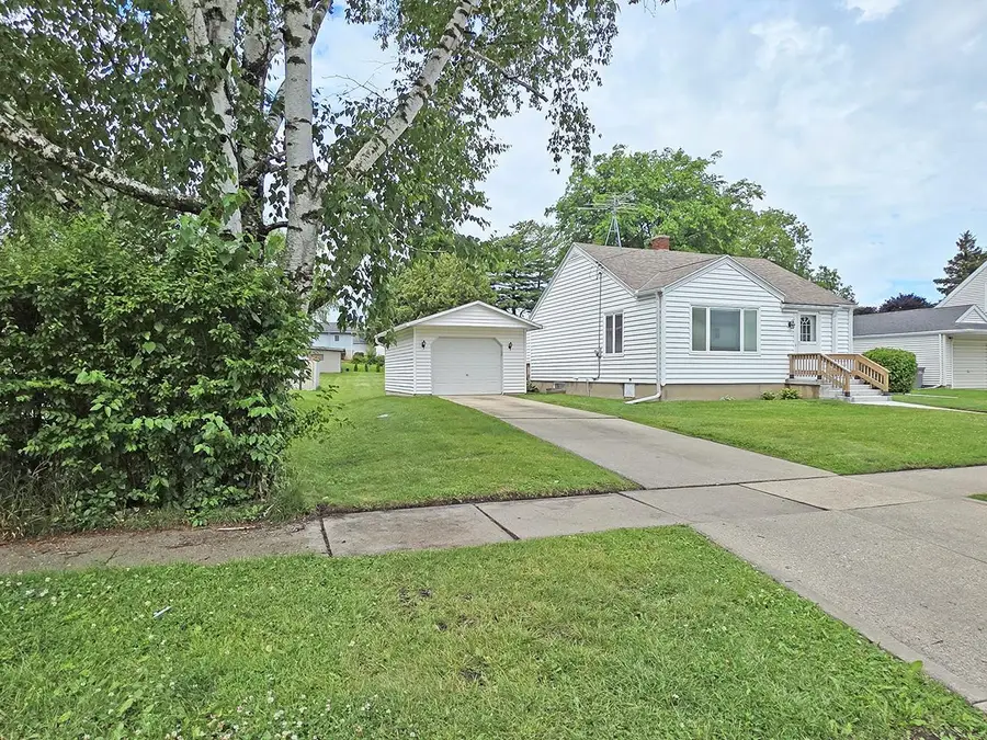 1404 Center Street, Watertown, WI 53098 - #2