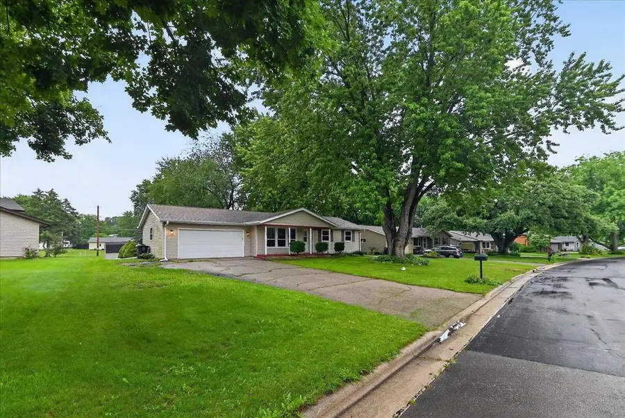 494 Hyland Drive, Stoughton, WI 53589 - #2
