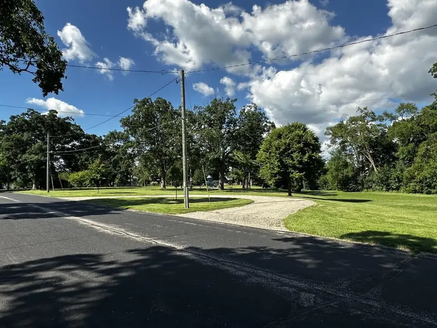 332 S Lynn Street, Stoughton, WI 53589 - #2