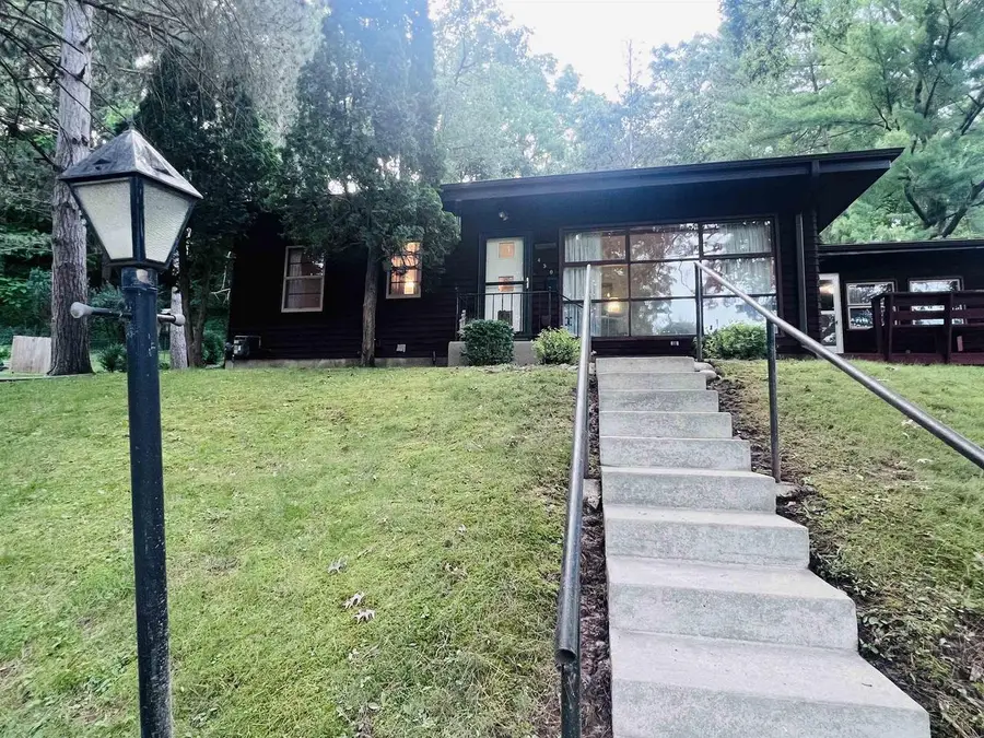 450 E 5th Street, Richland Center, WI 53581 - #3