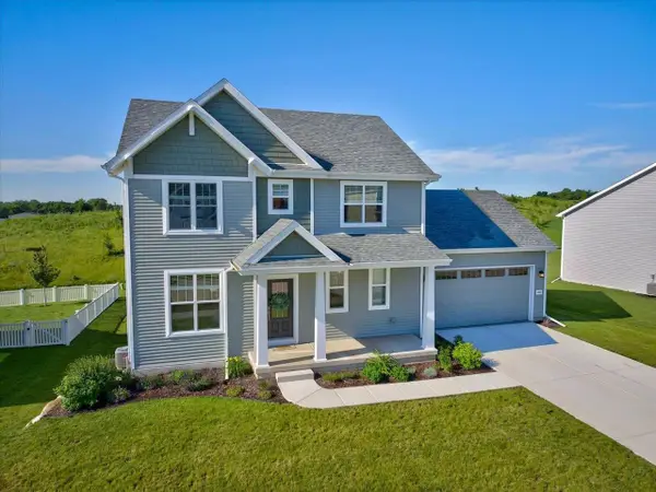 4085 Bear Tree Parkway, Deforest, WI 53532