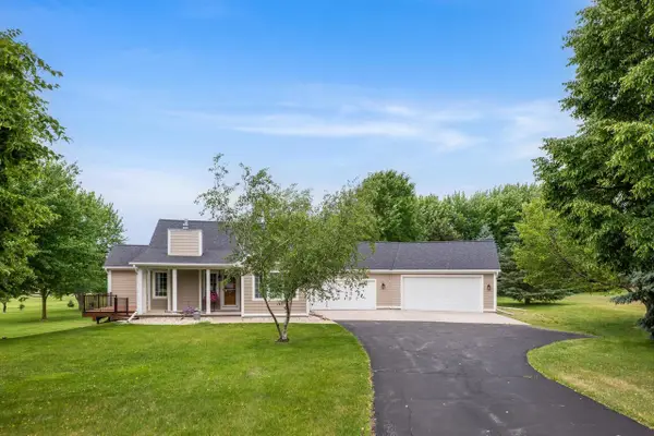 N6015 Killdeer Lane, Green Lake, WI 54941