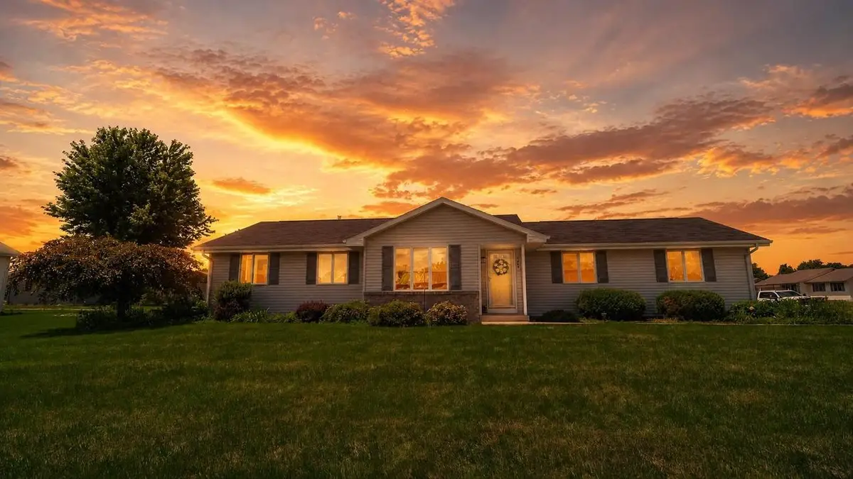 3404 Tennyson Drive, Janesville, WI 53548 - #1