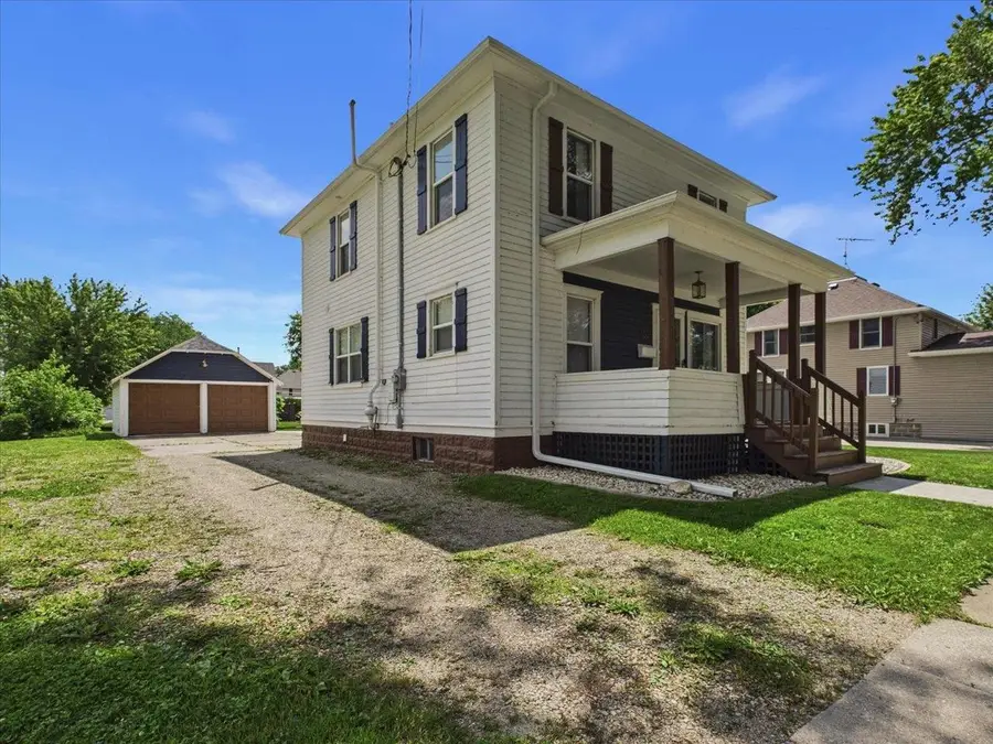 450 2nd Street, Randolph, WI 53956 - #2