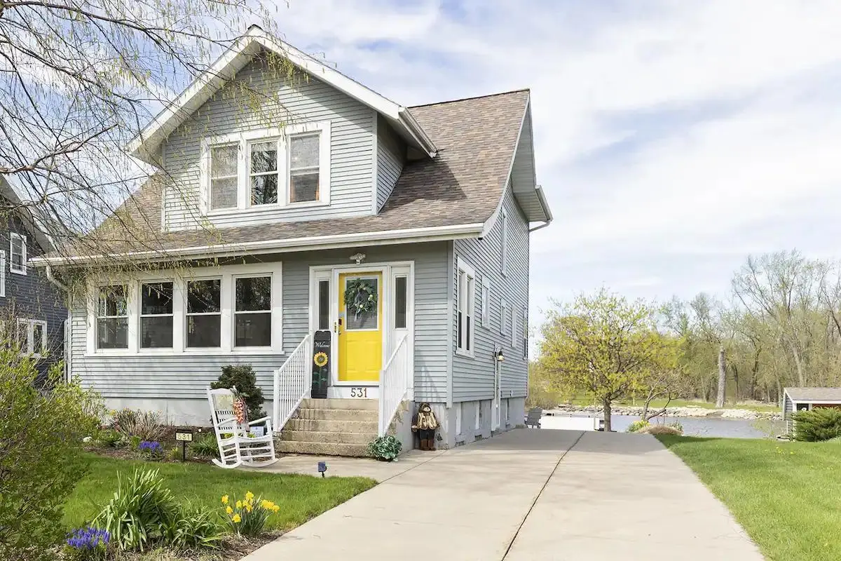 531 E Milwaukee Avenue, Fort Atkinson, WI 53538 - #1