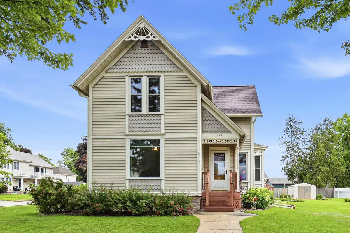 401 S Watertown Street, Waupun, WI 53963 - #1