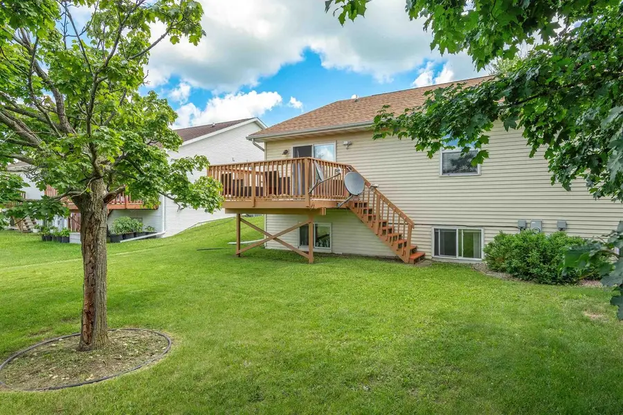 573 N Wisconsin Street, Berlin, WI 54923 - #2