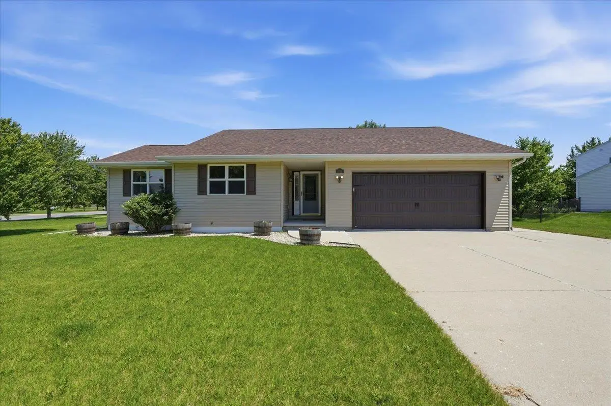 592 Abey Drive, Evansville, WI 53536 - #1