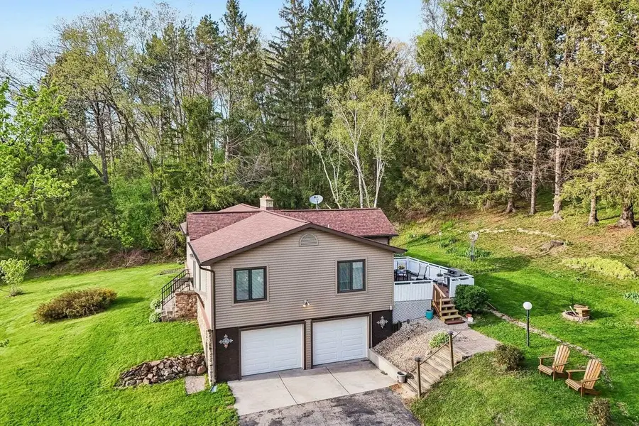 5030 S Valley Road, Black Earth, WI 53515 - #2