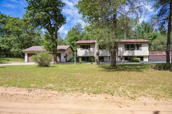915 Deerborn Avenue, Friendship, WI 53934