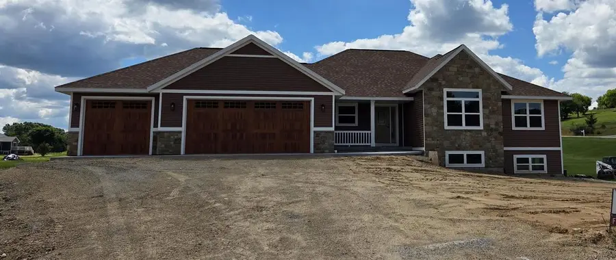 N7091 Still Point Trail, Pardeeville, WI 53954 - #2