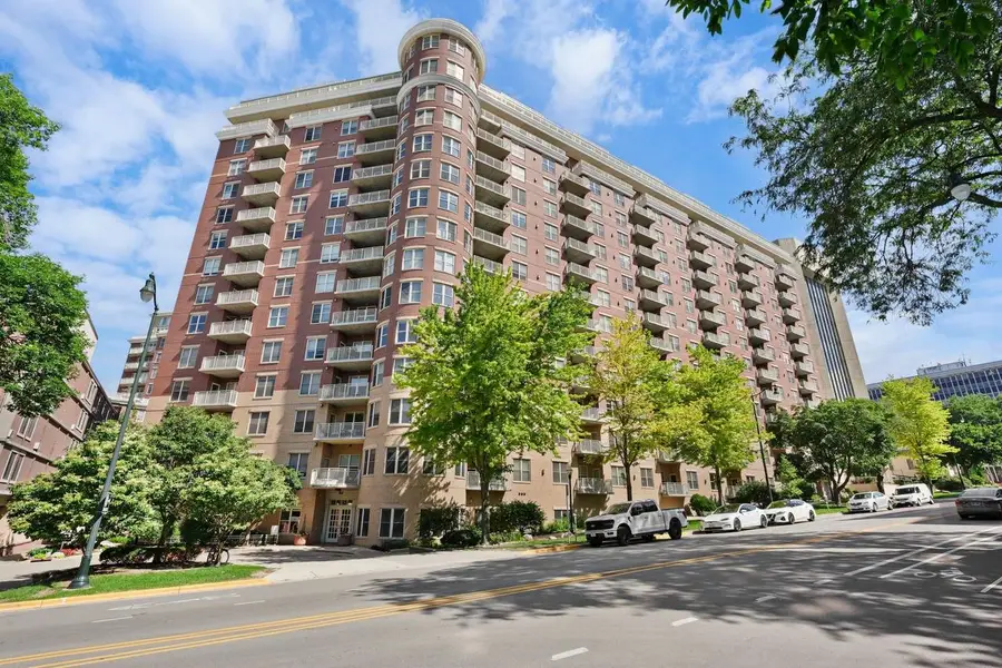 360 W Washington Avenue #503, Madison, WI 53703 - #2