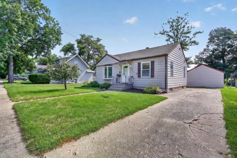 1129 Johnson Street, Beloit, WI 53511 - #2