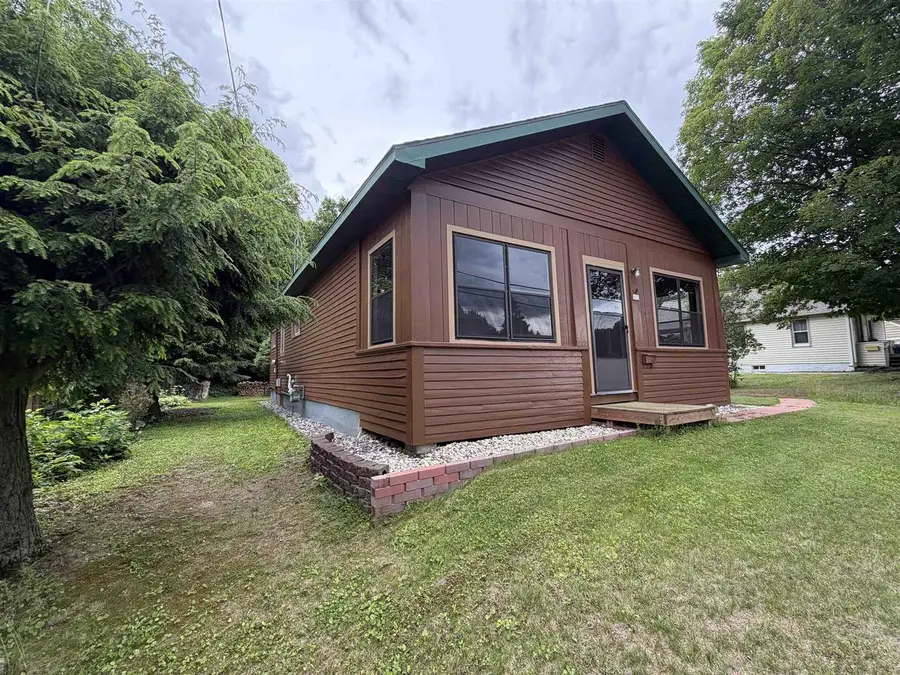 813 Balsam Street, Rhinelander, WI 54501 - #3