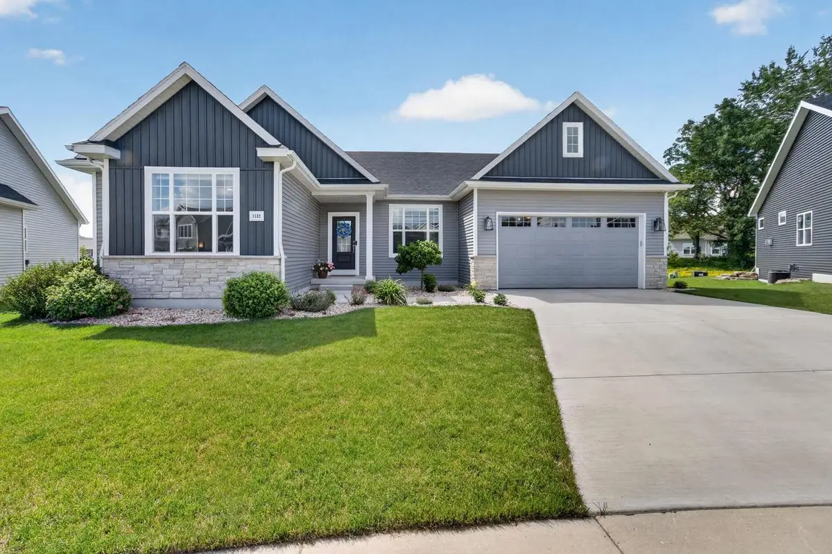 1132 Oak Knoll Road, Sun Prairie, WI 53590 - #1
