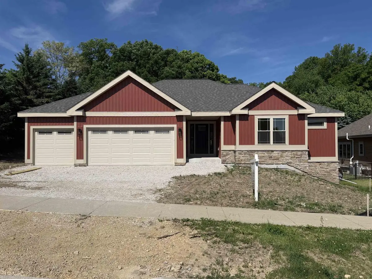 3 Savannah Parkway, Deerfield, WI 53531 - #1
