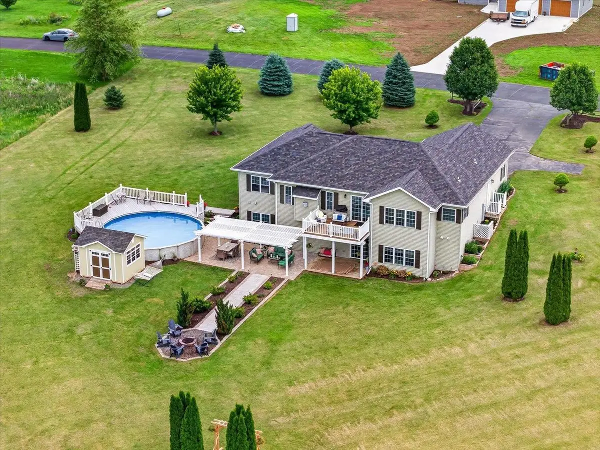 W7620 County Road H, New Glarus, WI 53574 - #1