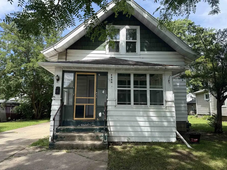 1308 Wisconsin Avenue, Beloit, WI 53511 - #2
