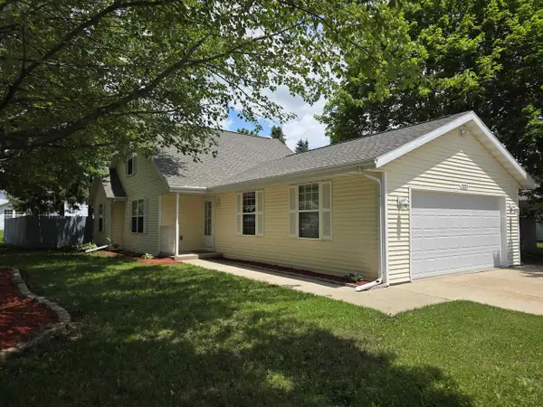 2221 Alongi Lane, Beloit, WI 53511