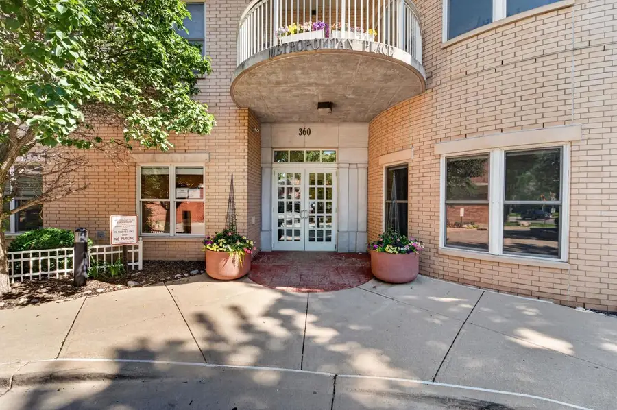 360 W Washington Avenue #603, Madison, WI 53703 - #2