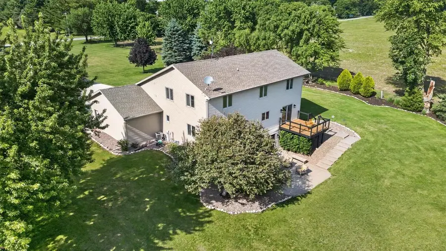 5542 E L T Townline Road, Beloit, WI 53511 - #2