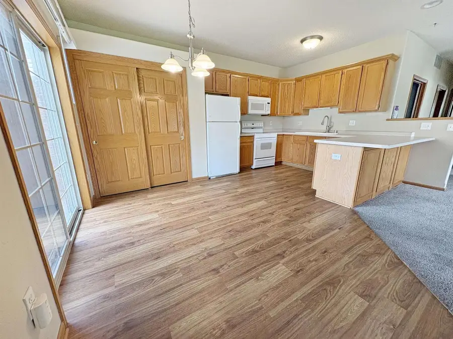 146 Pheasant Run, Johnson Creek, WI 53038 - #3