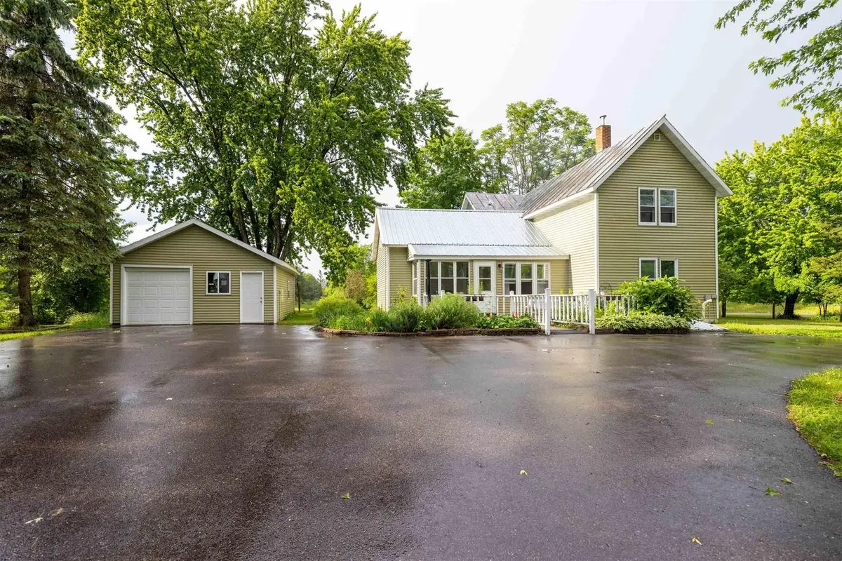 2121 County G Road, Westfield, WI 53964 - #1