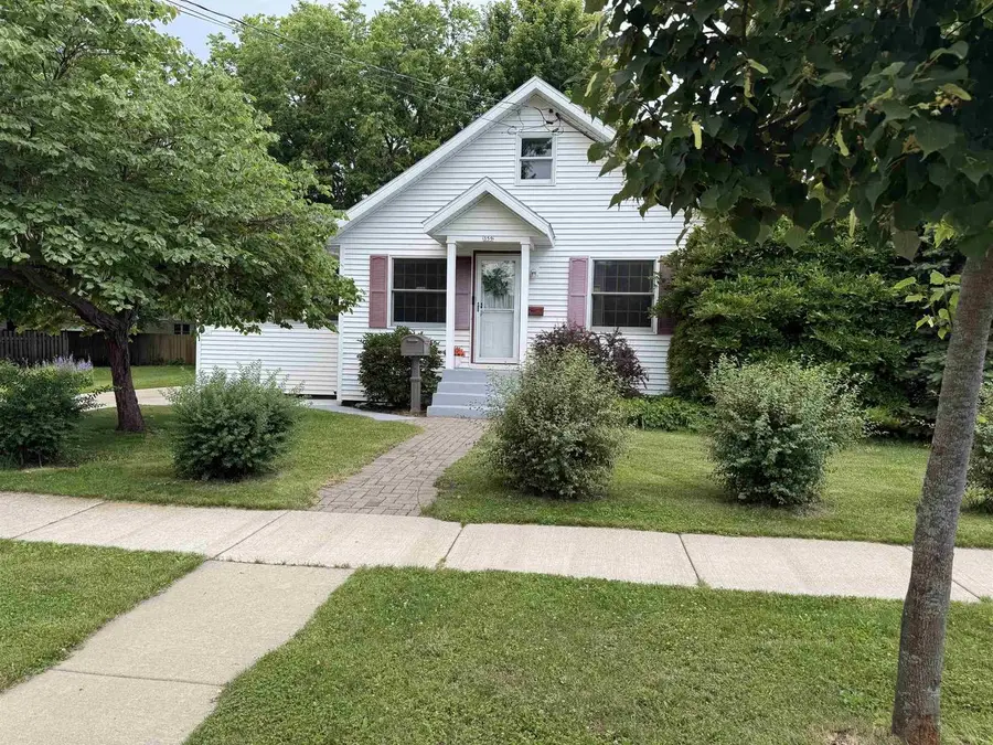 359 6th Street, Prairie Du Sac, WI 53578 - #2