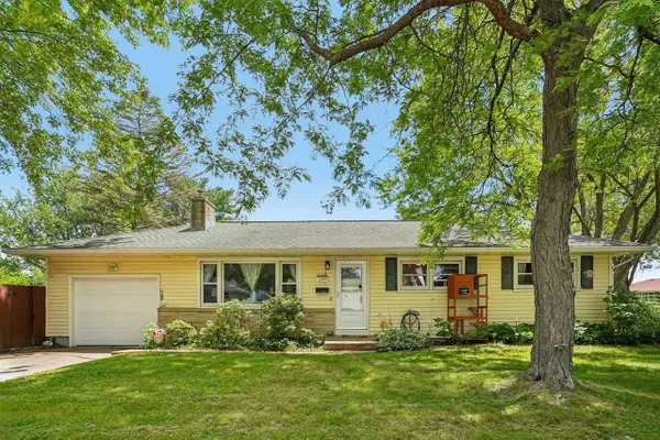 2009 Helene Parkway, Madison, WI 53711