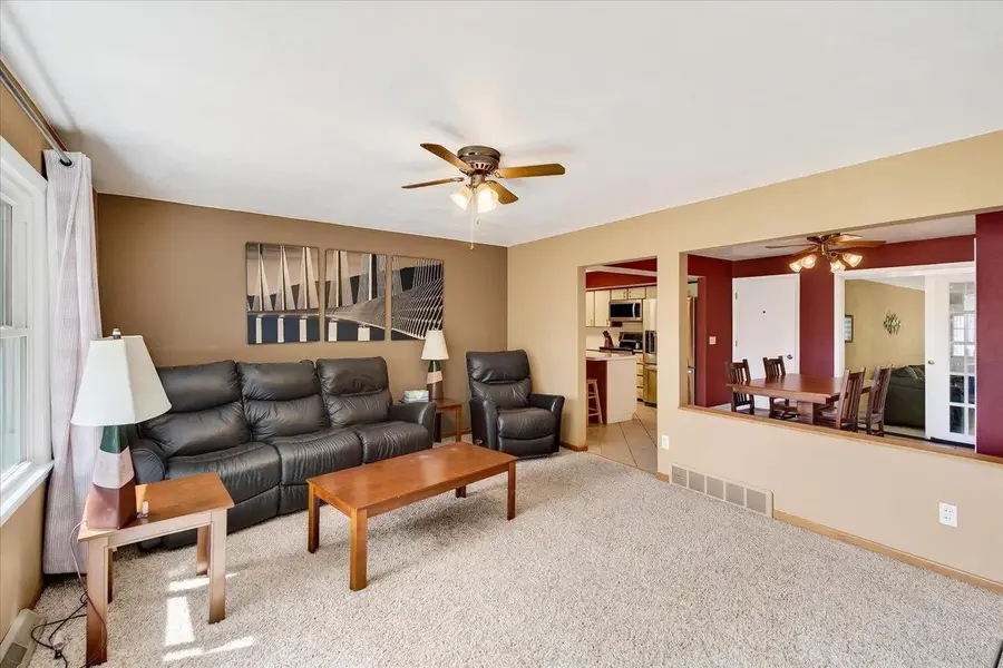 78 S Harmony Drive, Janesville, WI 53545 - #2