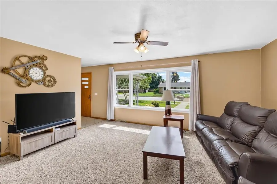 78 S Harmony Drive, Janesville, WI 53545 - #3