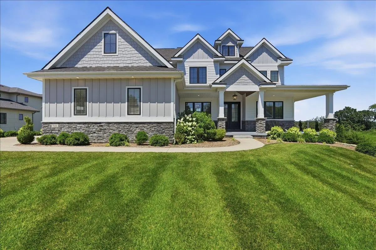 7616 Tumbledown Trail, Verona, WI 53593 - #1